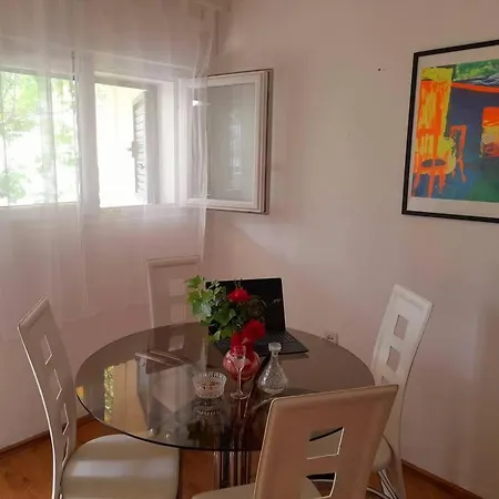 Near The Sea Apartment Šibenik