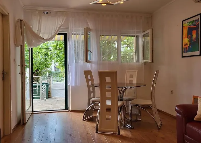 Appartement Near The Sea Šibenik